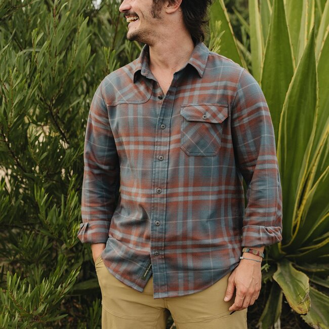 Howler Brothers Harker's Flannel - Kempton Plaid : Dark Slate