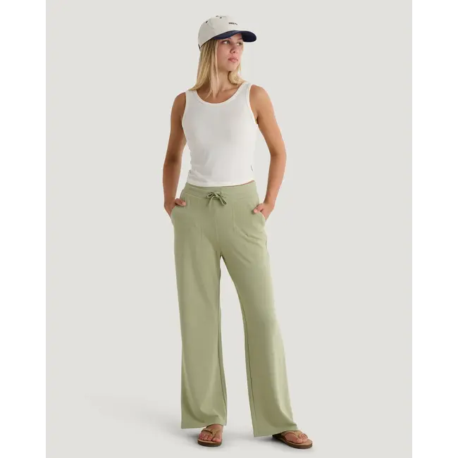 Free Fly Women's Bamboo Lightweight Fleece Wide Leg Pant