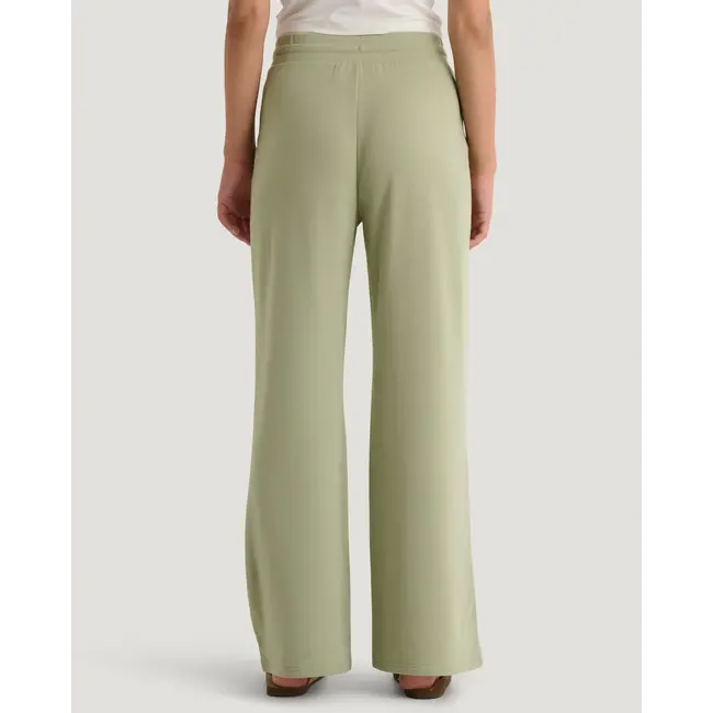 Free Fly Women's Bamboo Lightweight Fleece Wide Leg Pant