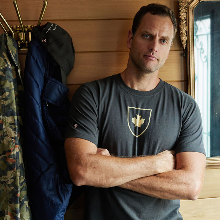 (M) Canada Shield | Short-Sleeve Tee