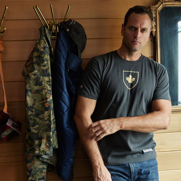 (M) Canada Shield | Short-Sleeve Tee