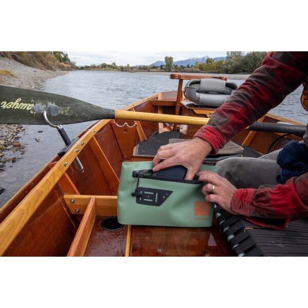 Fishpond Fishpond - Thunderhead Submersible Pouch