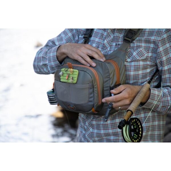 Fishpond Fishpond - Cross Current Chest Pack