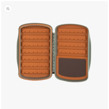 Fishpond Fishpond - Tacky Pescador Fly Box - MagPad - Small