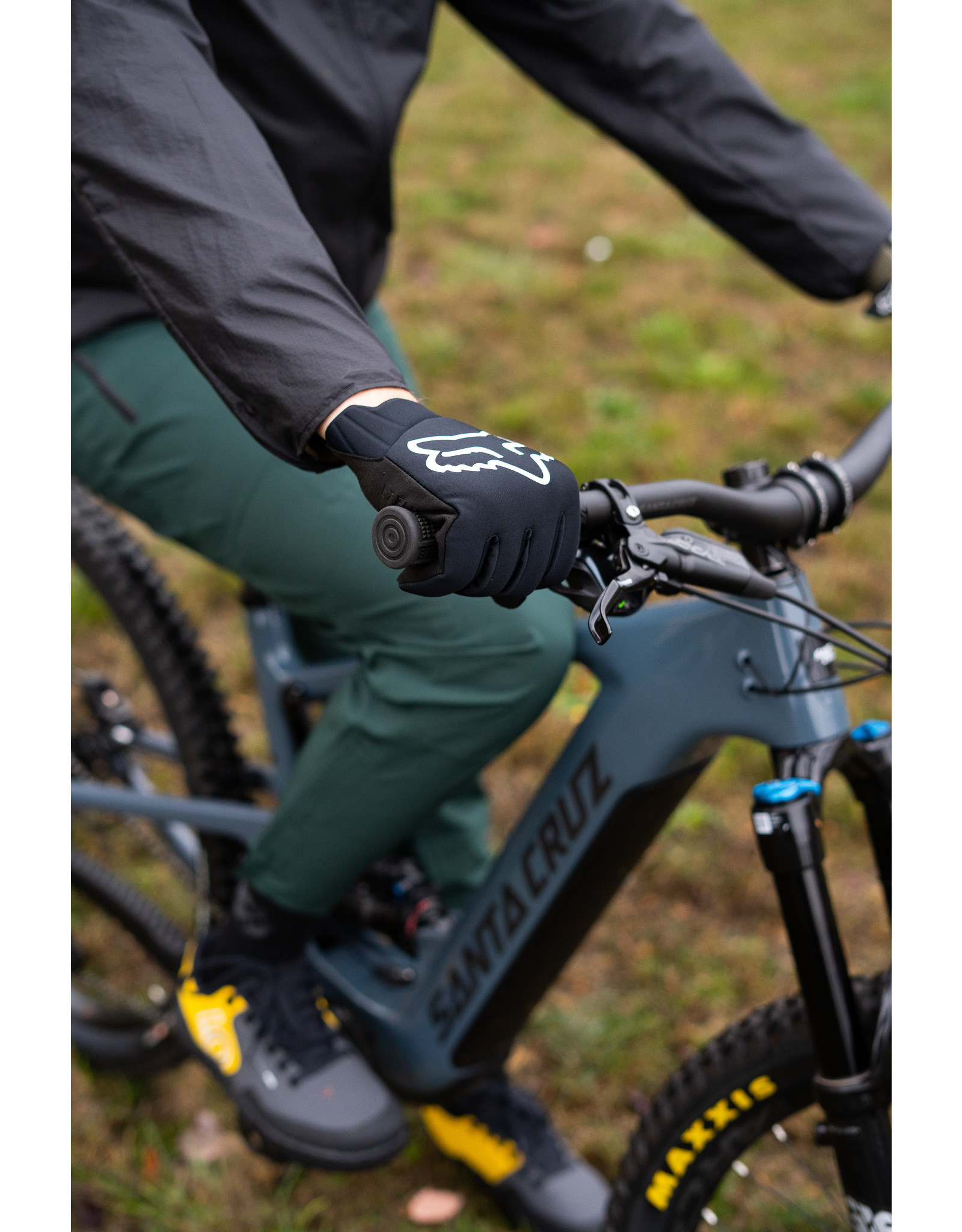 Fox Ranger Water Gloves- - Fairhaven Bicycles