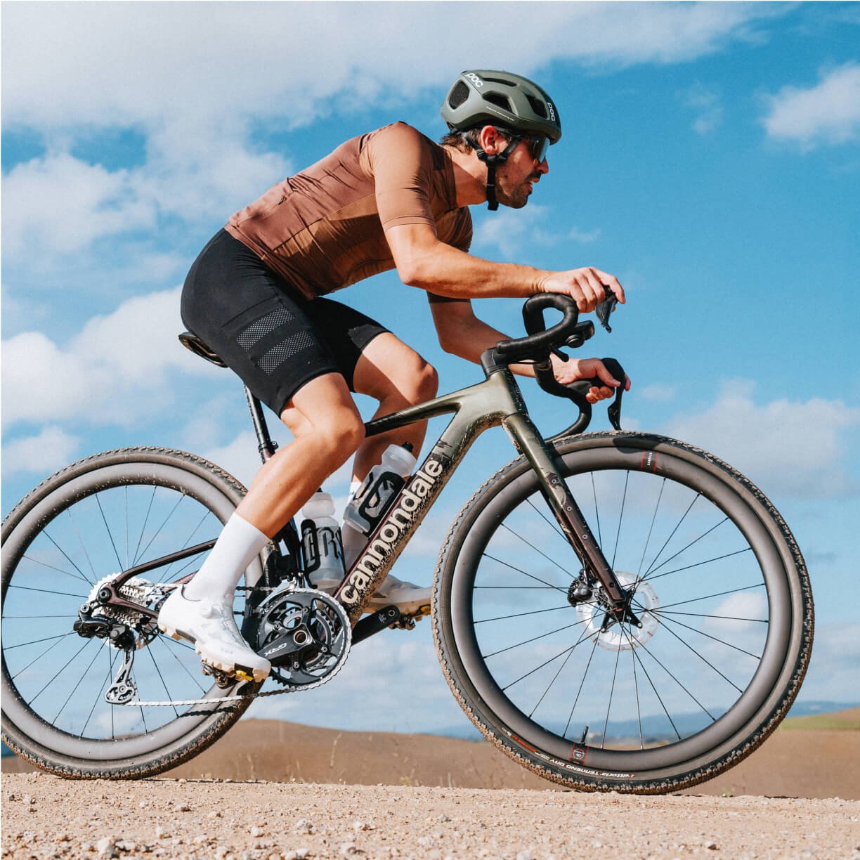 Cannondale Topstone Carbon  : gravel sans compromis