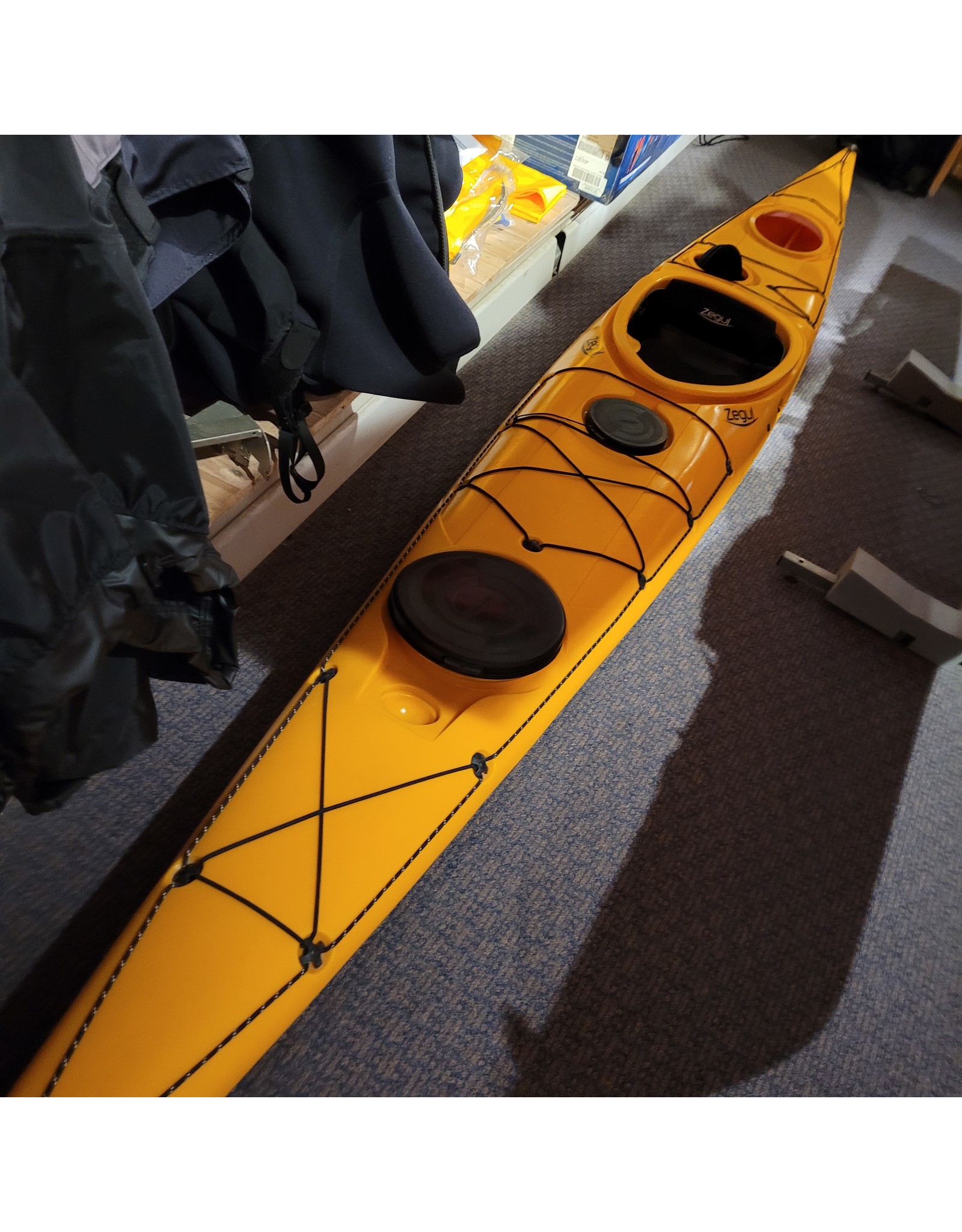 Zegul Zegul kayak Arrow NUKA PE LV yellow - USED
