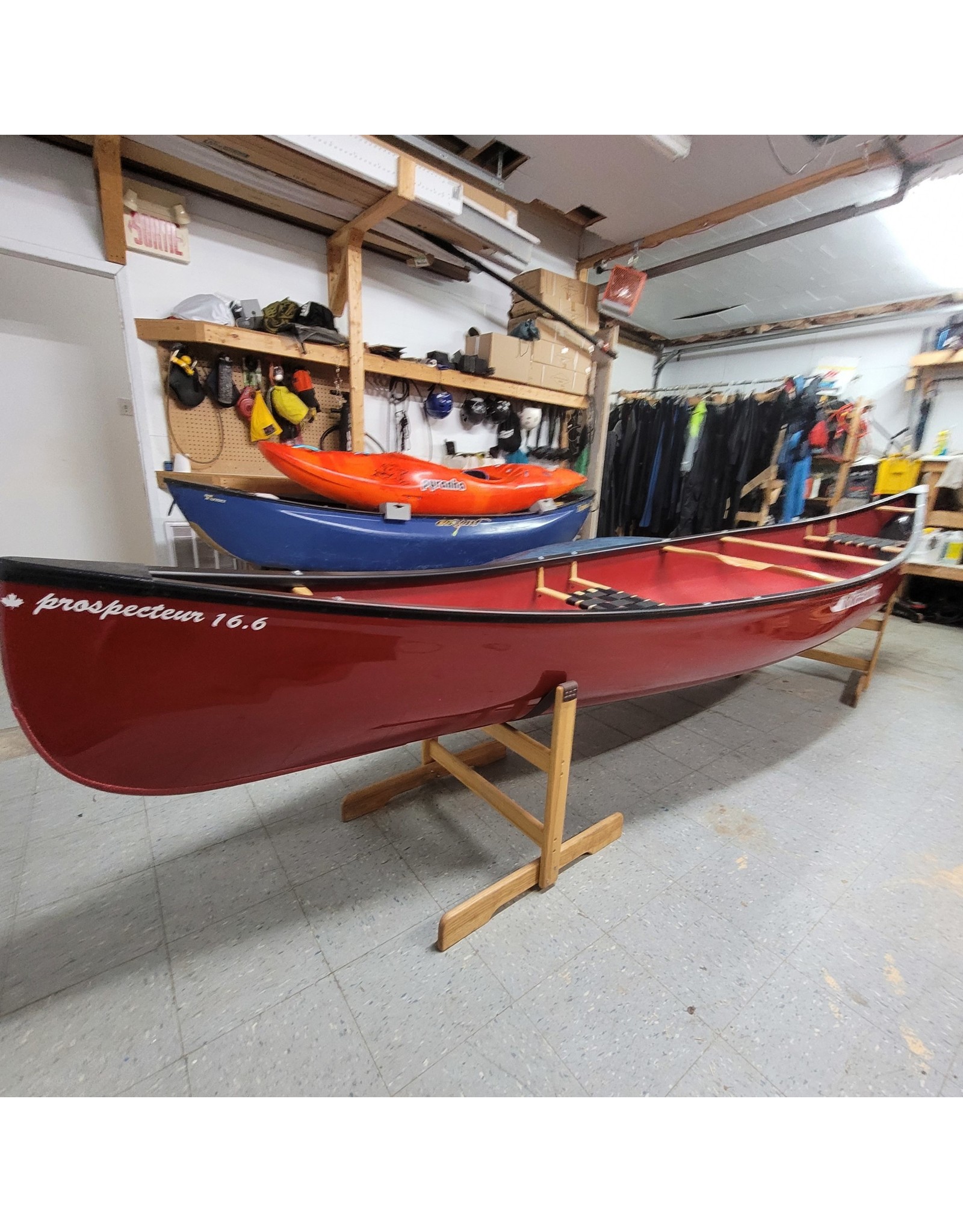 Canots Rhéaume Rhéaume Canoe Prospecteur 16'6'' with Skid plate