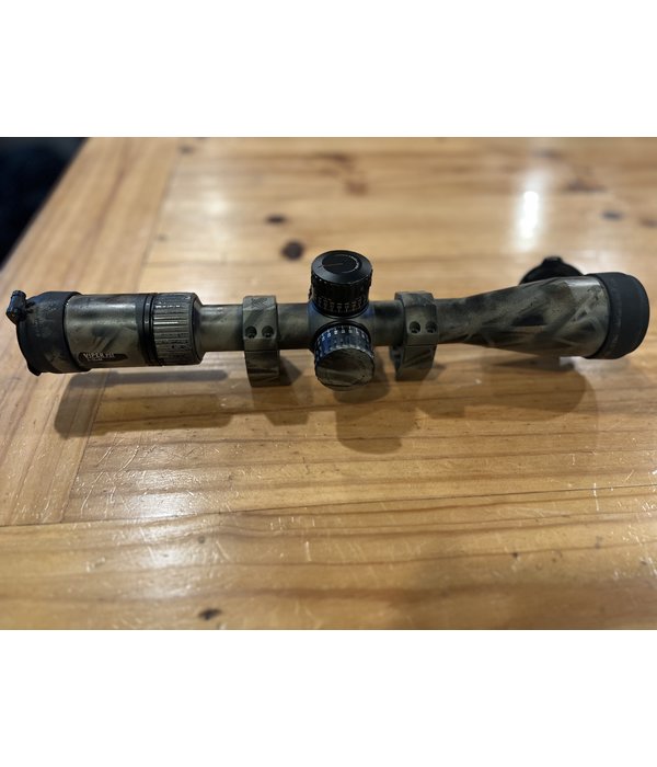 Vortex Vortex Viper Gen I PST 3-15x44 - USED - as is in picture - includes mounts and covers