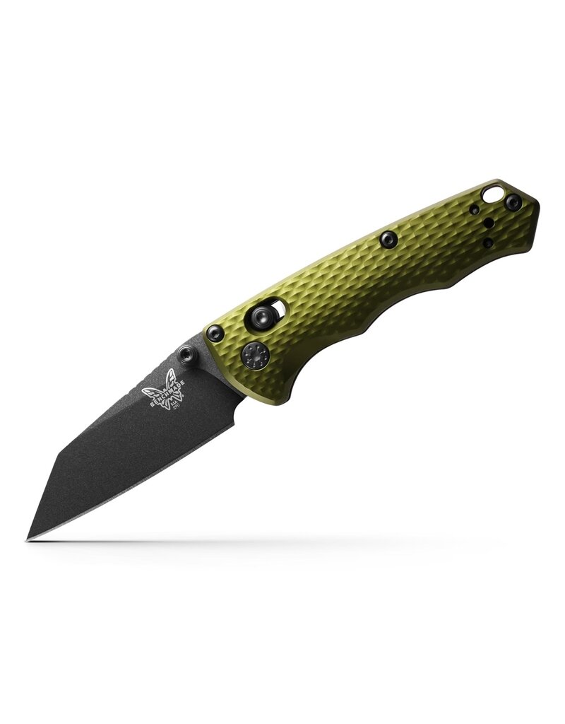 Benchmade FULL IMMUNITY