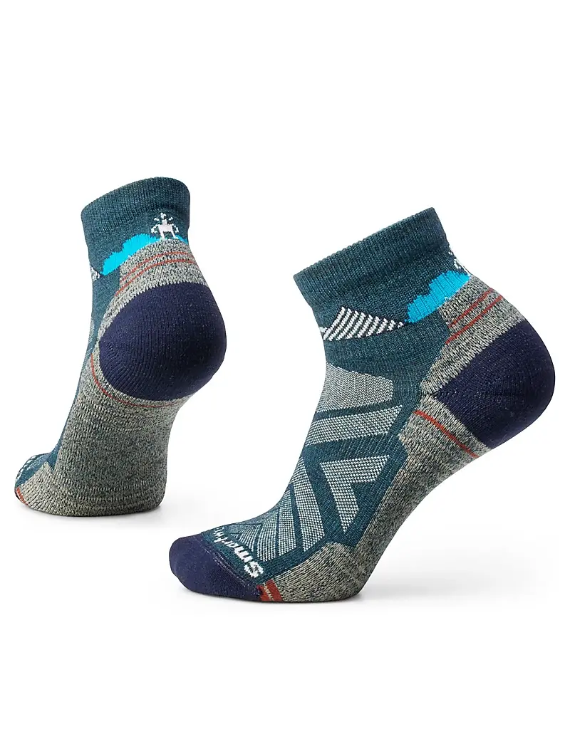 Smartwool Women's Hike Light Cushion Clear Canyon Pattern Ankle Socks