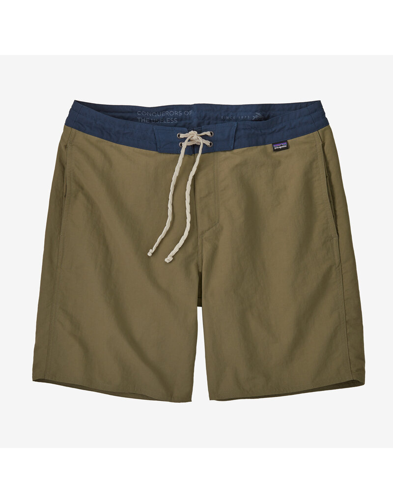 Patagonia M's Wavefarer Hybrid Walk Shorts - 18 in.