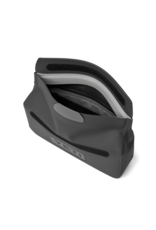 YETI SideKick Dry 1L