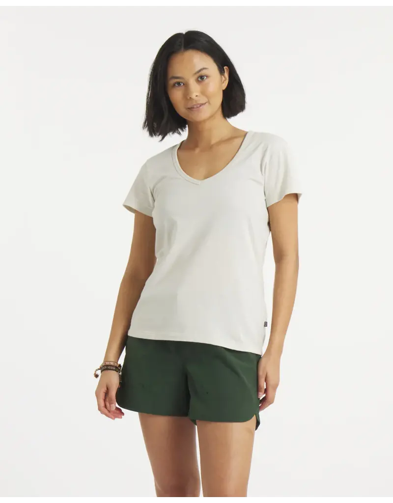 PAKA Women's V-Neck