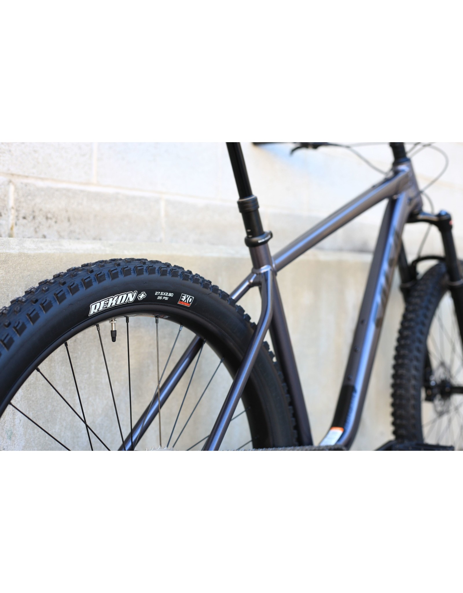 Salsa rangefinder deore deals 27.5