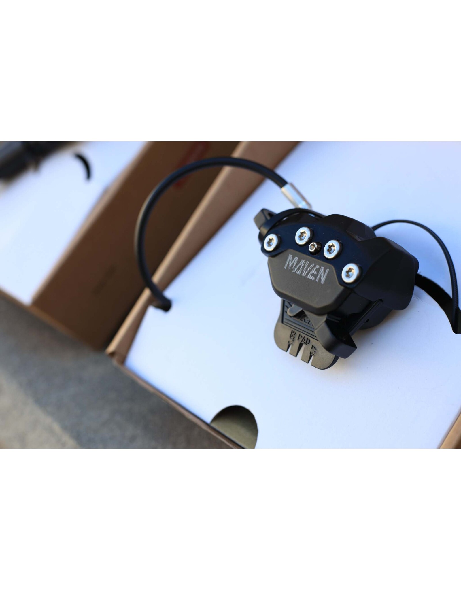 SRAM SRAM Maven Silver Stealth Disc Brake & Rotor Kit - 2 Brakes w/ Hose, 2 Rotors, 2 Post Mount Adapters, (Color Black), A1