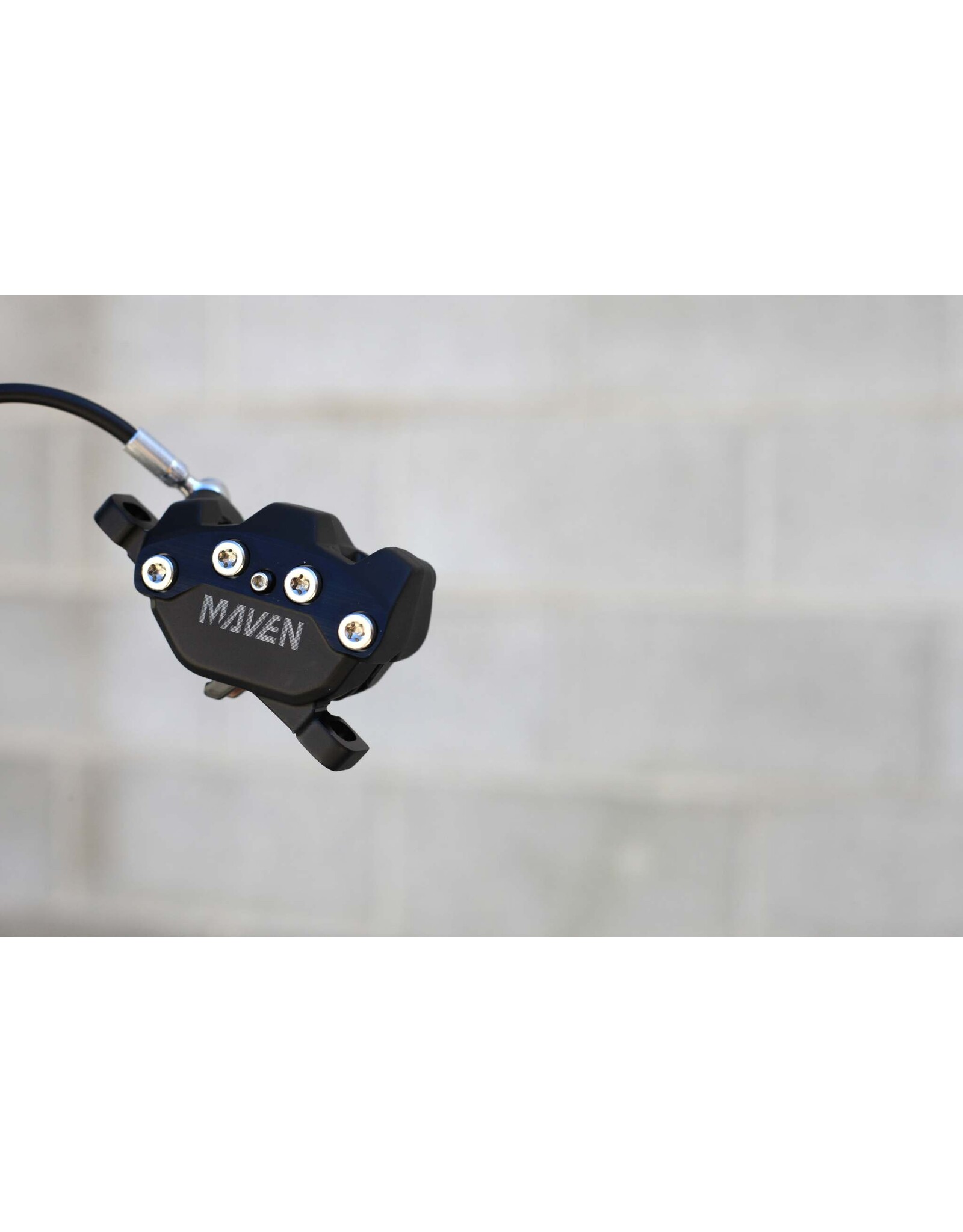 SRAM SRAM Maven Silver Stealth Disc Brake & Rotor Kit - 2 Brakes w/ Hose, 2 Rotors, 2 Post Mount Adapters, (Color Black), A1