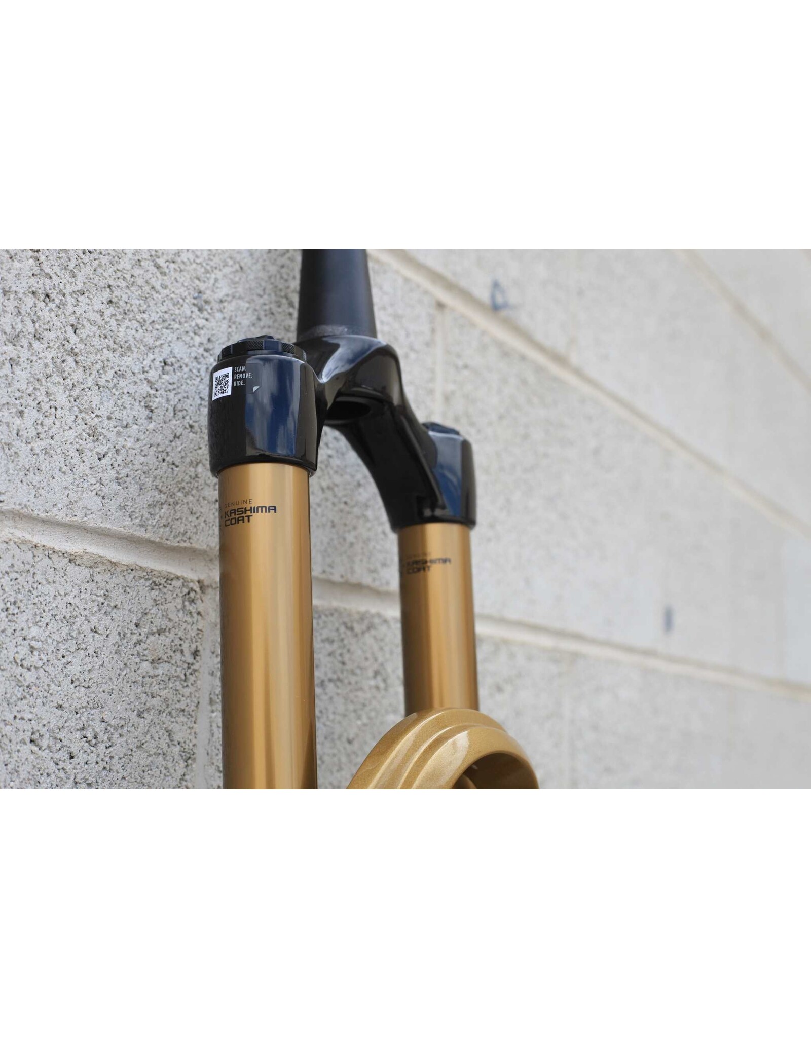 FOX Fox 38 Factory 29" - 170mm, Grip X2, Limited Edition Podium Gold