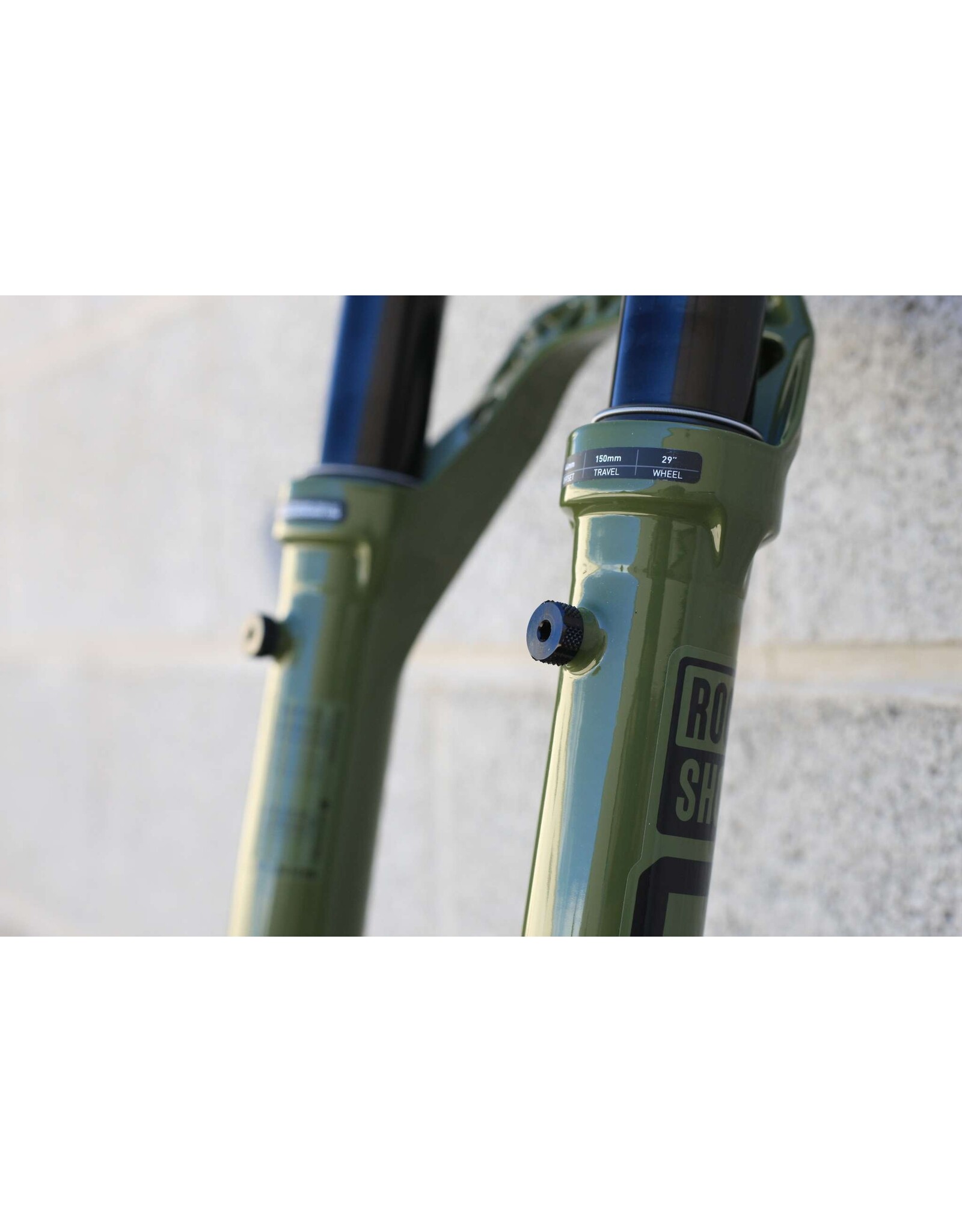 RockShox RockShox Lyrik Ultimate Charger 3.1 RC2 Suspension Fork - 29", 15 x 110 mm, 44 mm Offset, D2