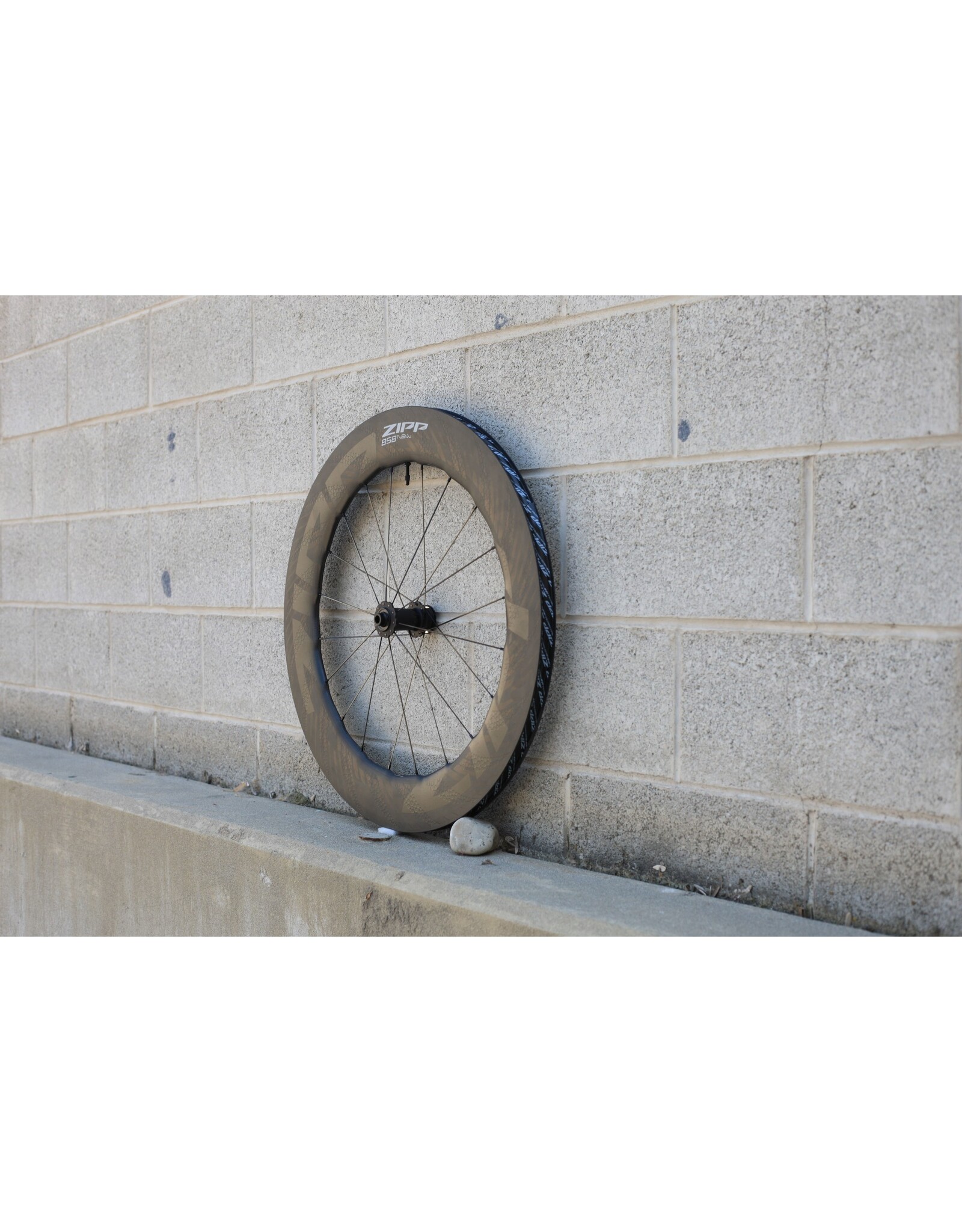 Zipp Zipp 858 NSW Front Wheel - 700, 12 x 100mm, Center-Lock, Tubeless, Carbon, C1