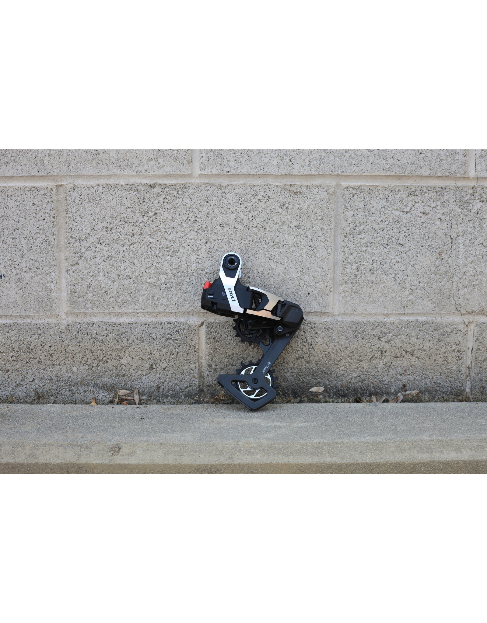 SRAM SRAM RED XPLR AXS Rear Derailleur - For RED XPLR 1x, 13-Speed, 46t Max, Hangerless Full Mount, (Battery Not Included), Black/Silver, E1