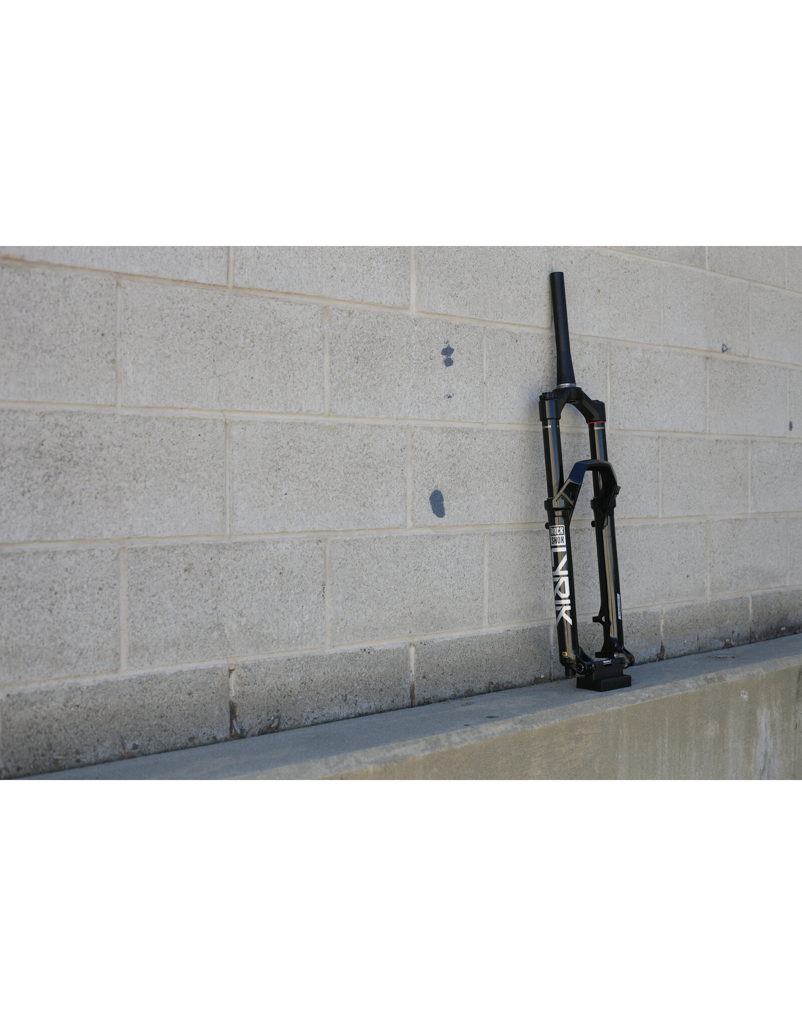 RockShox RockShox Lyrik Ultimate Charger 3.1 RC2 Suspension Fork - 29", 15 x 110 mm, 44 mm Offset, D2 , Gloss Black, 150mm