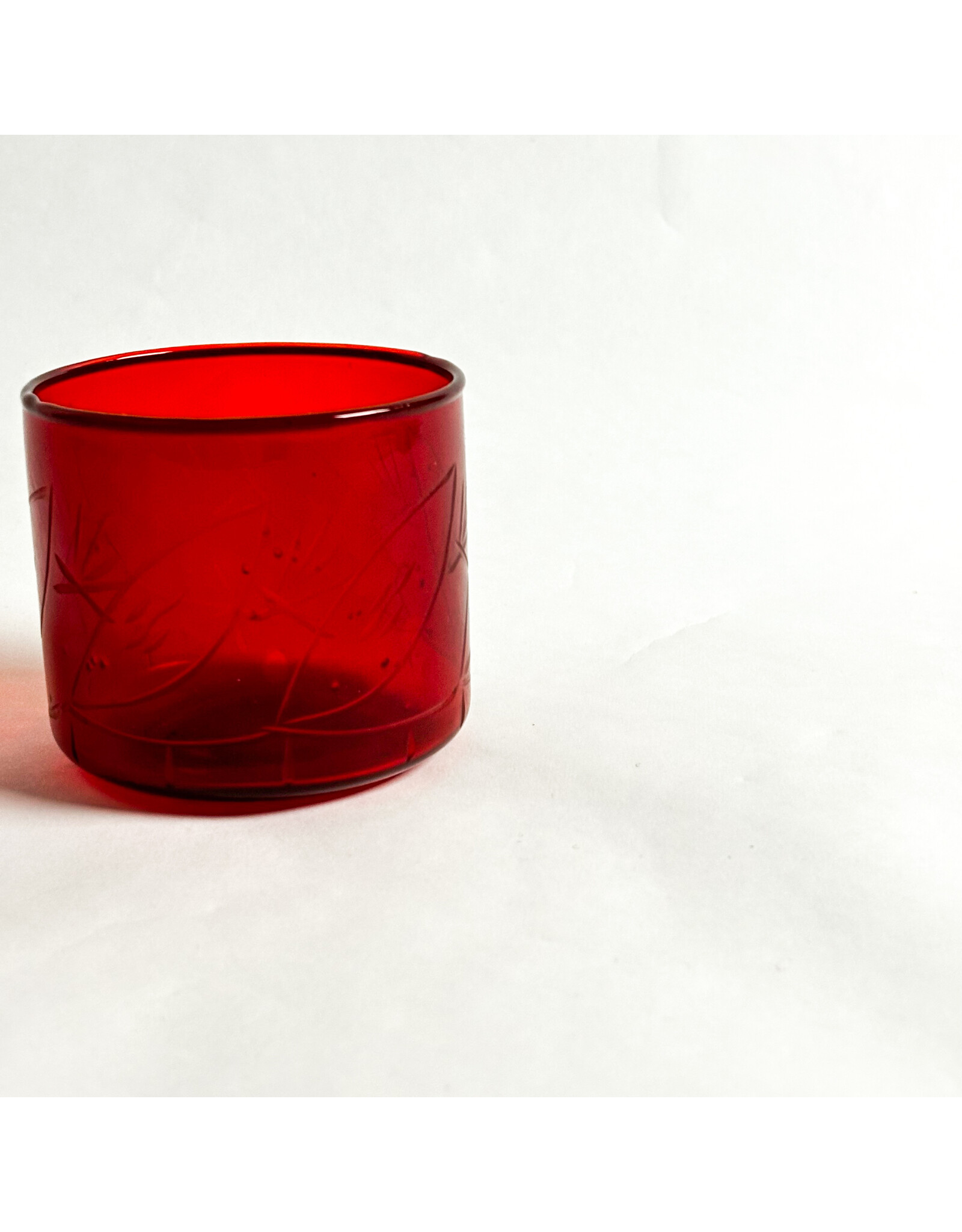Creative Co-Op 10 oz Hand Blown Glass - Red