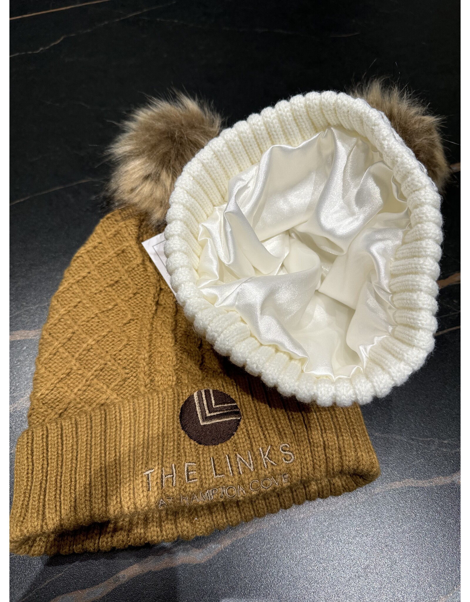 PomPom Touque (with satin lining)