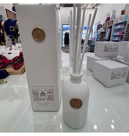 Cali Cosmetics Fairhope Store Diffuser