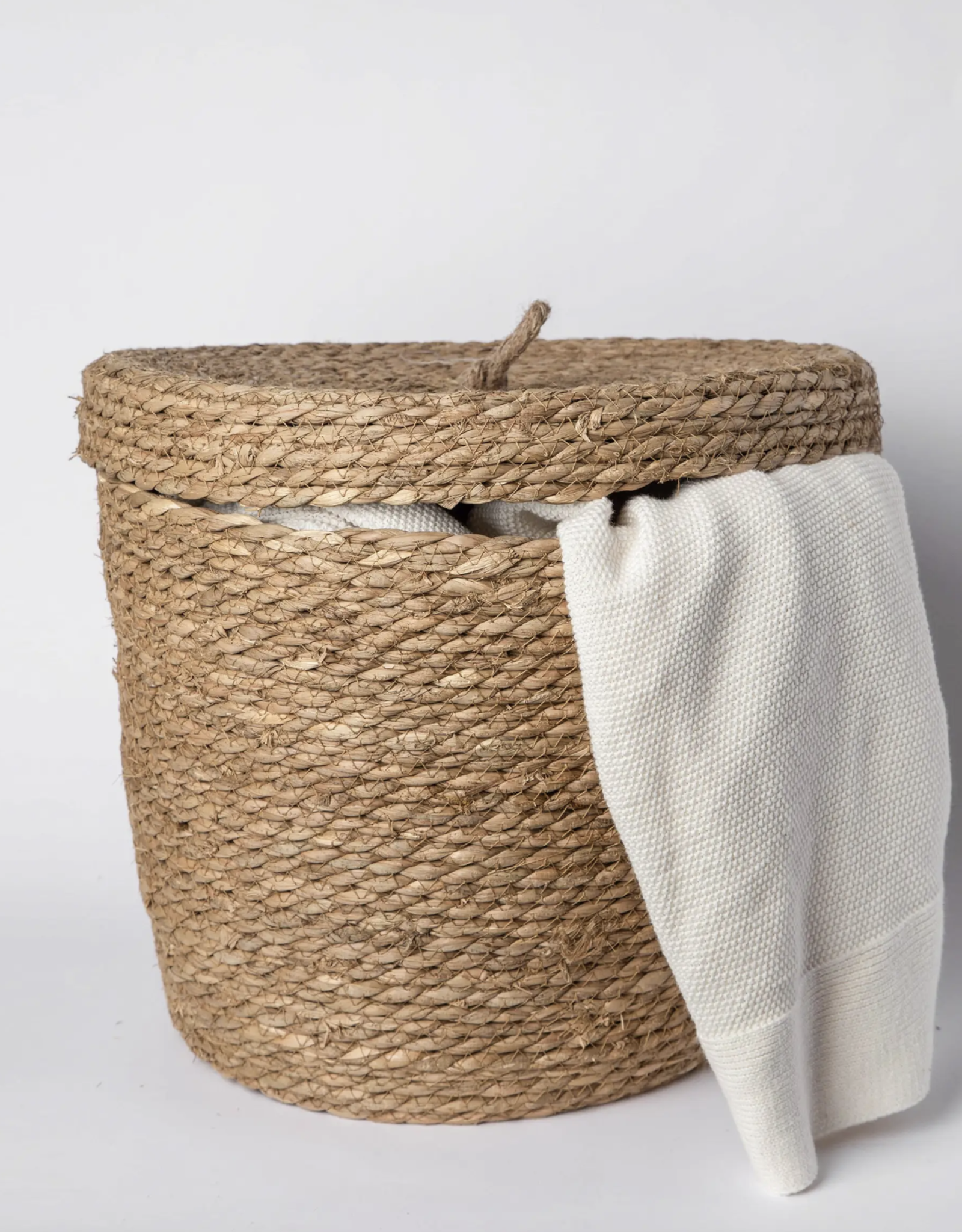 Porto Boutique Seagrass Basket with Lid-Small