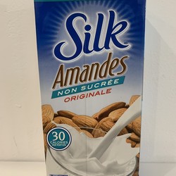 SILK Unsweetened Almond Drinks (2 flavours)