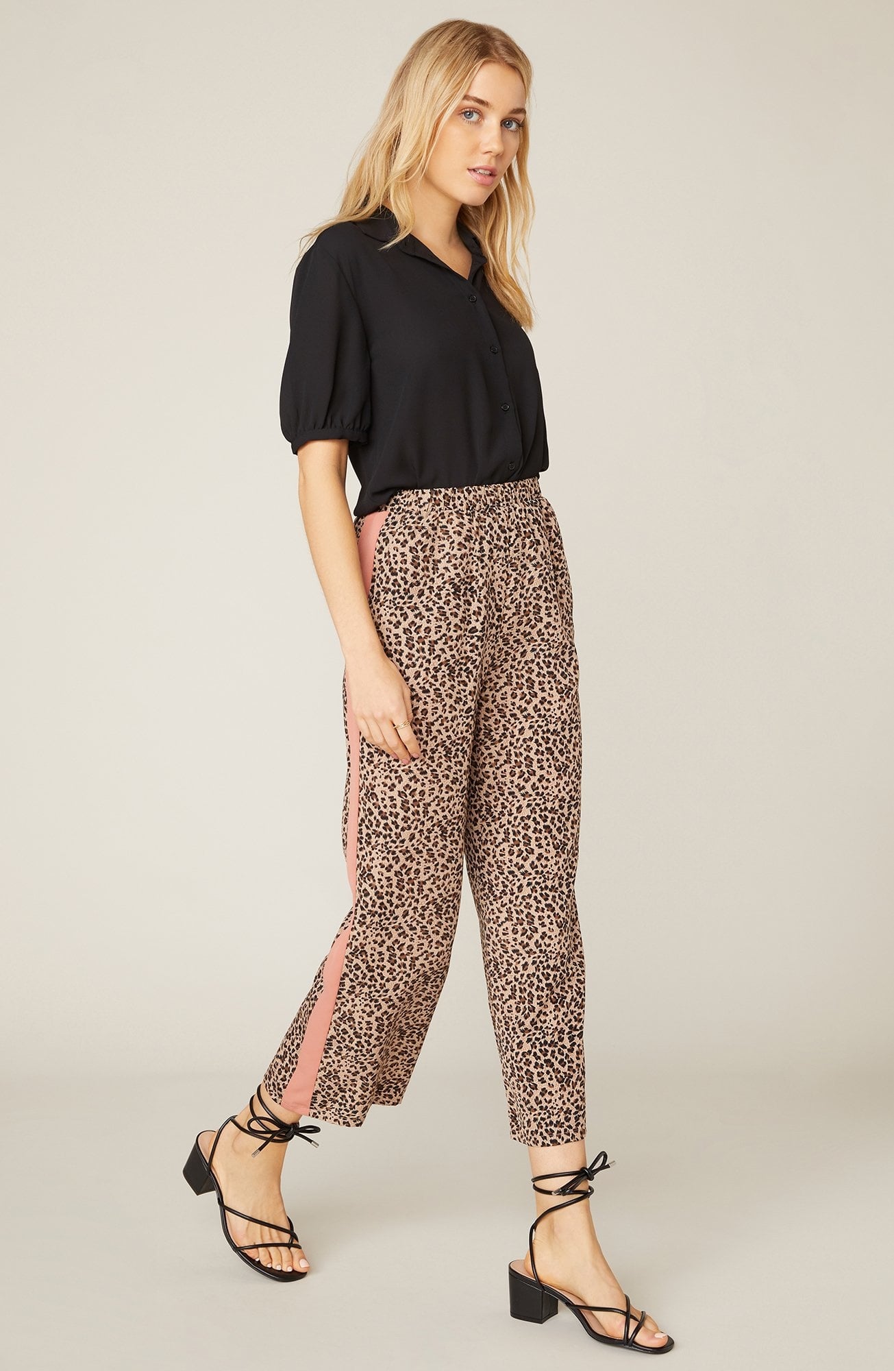 BB Cats out of the Bag Cropped Pant 