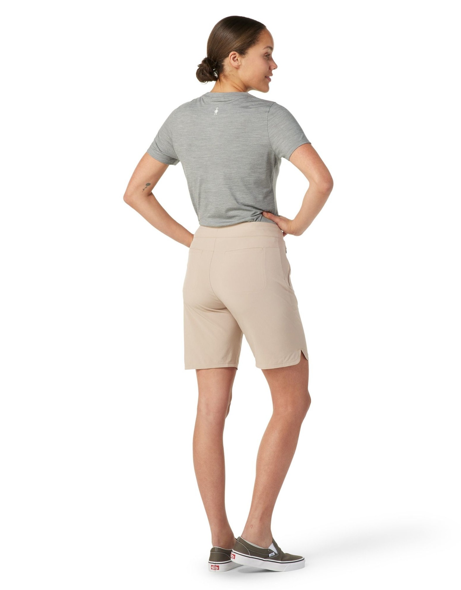 W Active 8" Short