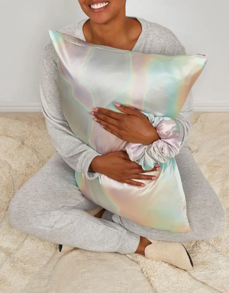 Holiday Satin Pillowcase and Scrunchie 2pc Aura