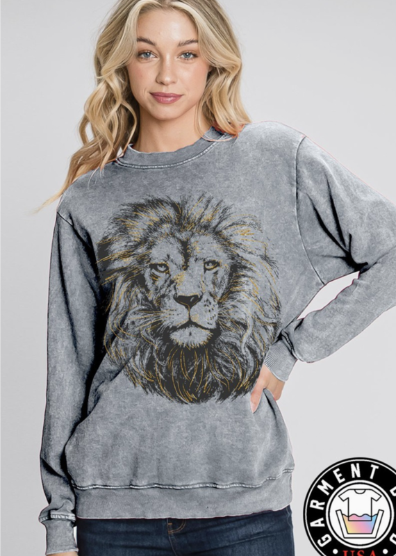 Hrt and Luv HrtandLuv Lion in Foil Sweatshirt