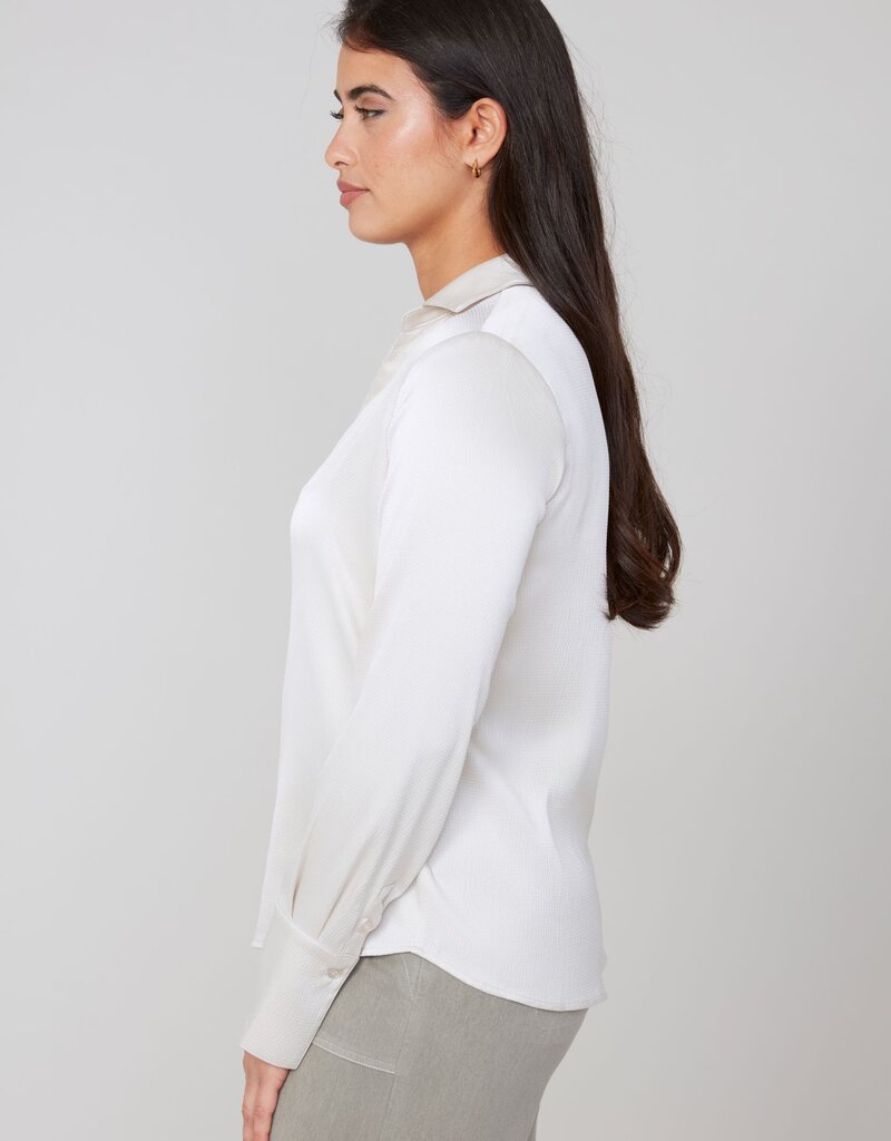 Renuar Renuar R5198 Waffle Texture Blouse