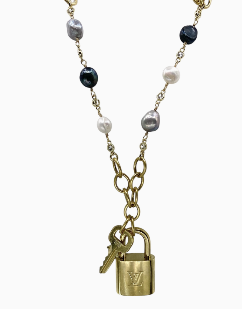 VB&CO Designs VB & CO LV Lock Freshwater Pearl Necklace