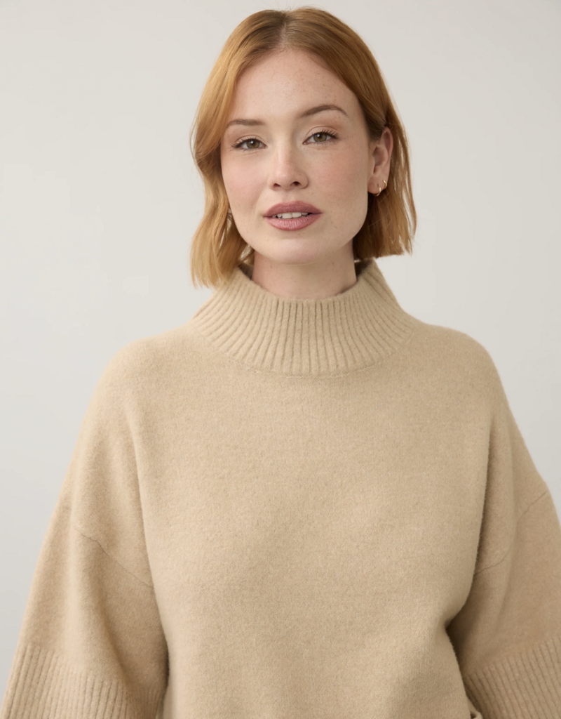 FDJ FDJ 1189223 Mock Neck Lightweight Sleeve Sweater