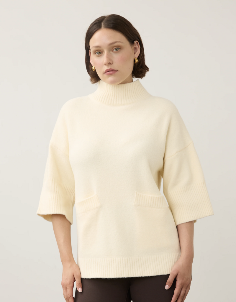 FDJ FDJ 1189223 Mock Neck Lightweight Sleeve Sweater
