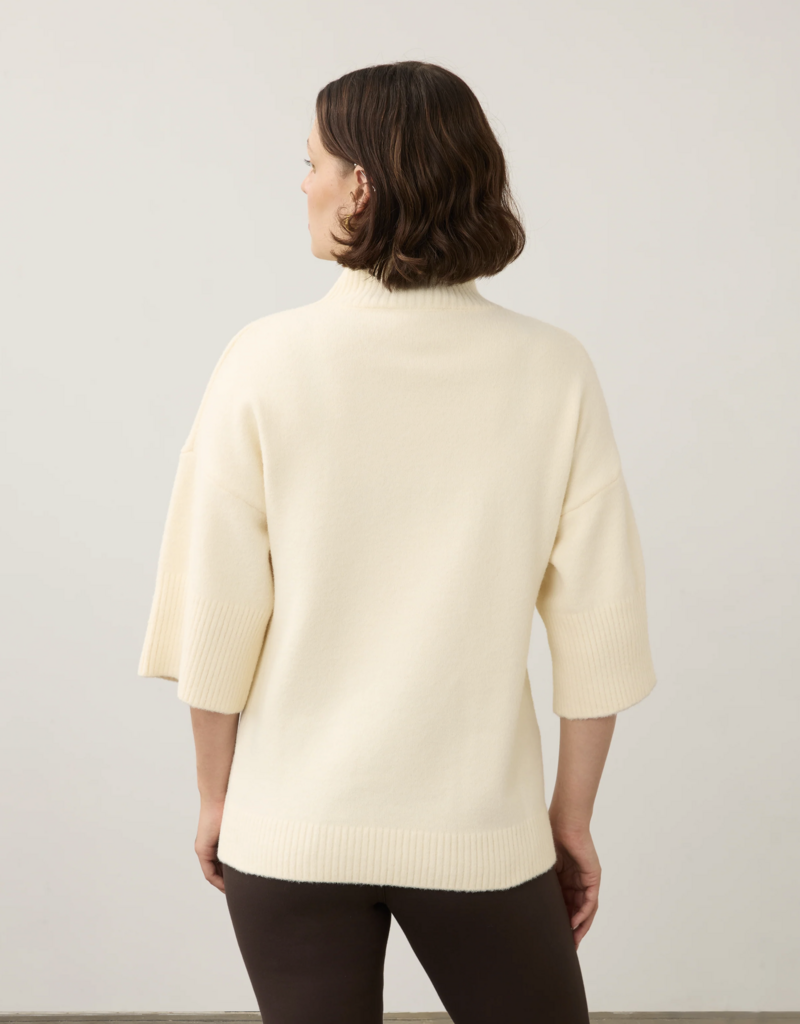 FDJ FDJ 1189223 Mock Neck Lightweight Sleeve Sweater