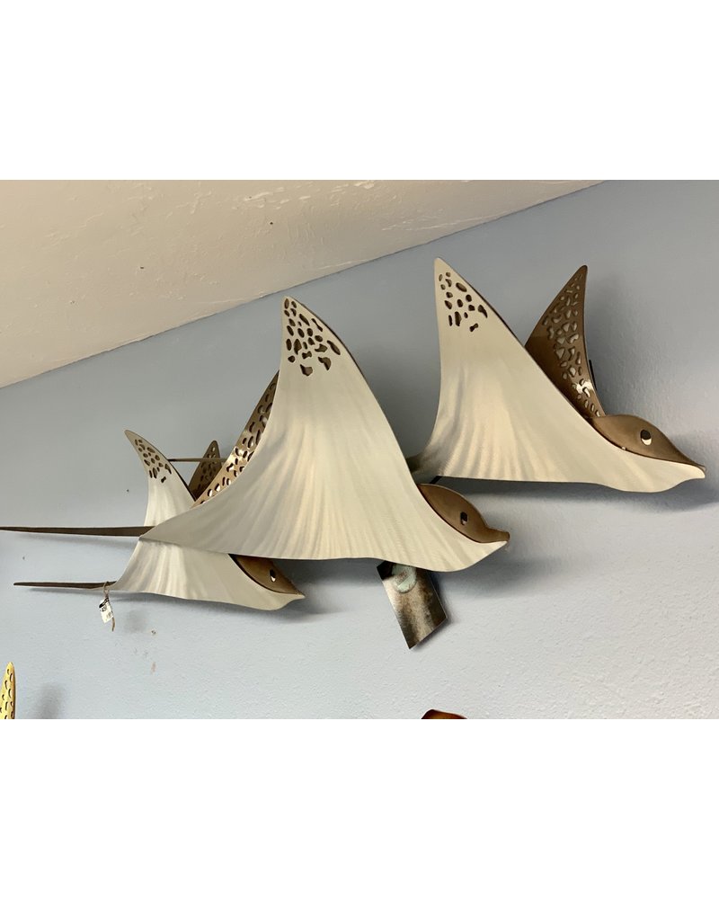 EAGLE RAYS TRIPLE