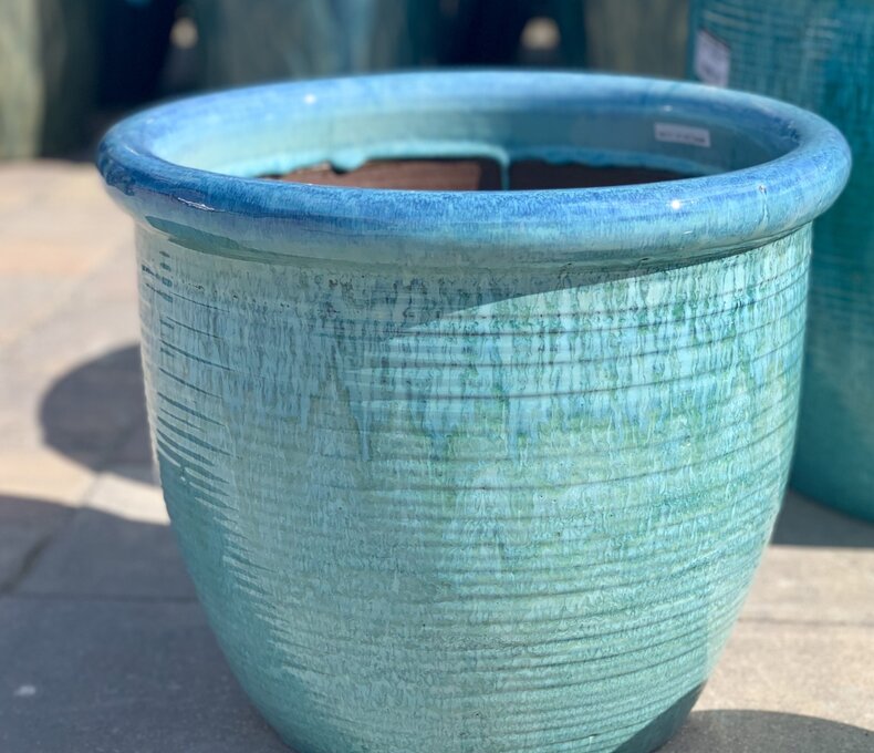 PREMIUM LOW LINED PLANTER MD