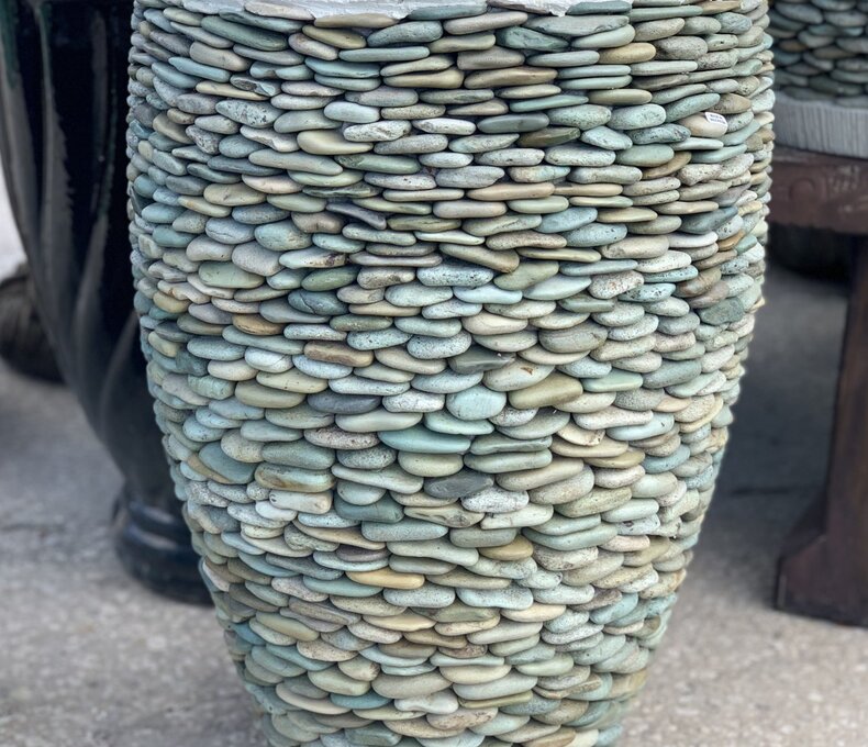 PEBBLE PLANTER LARGE