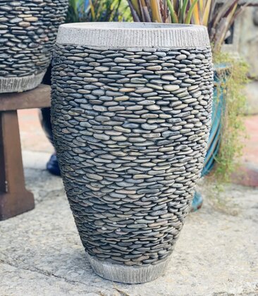 Tall Tapered Round Pebble Planter Medium N