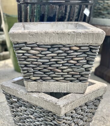 Pebble Low Square Small Natural Stone