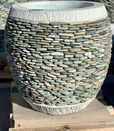 Naples Pebble Planter Small Jade Pebbles