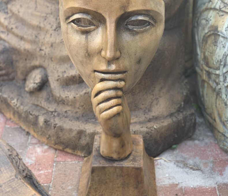 Muse Contemplation Mask AS 45LBS