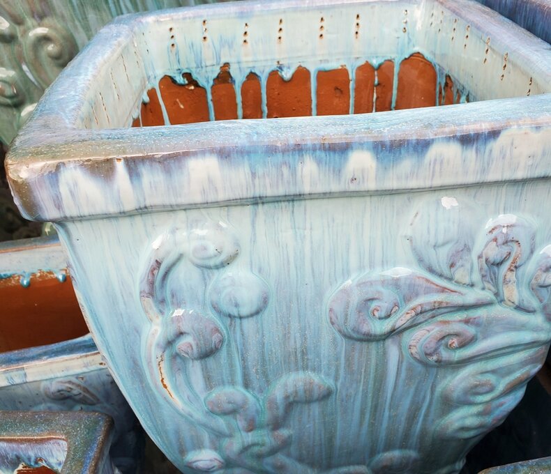 Premium Vine Low Square Medium MB