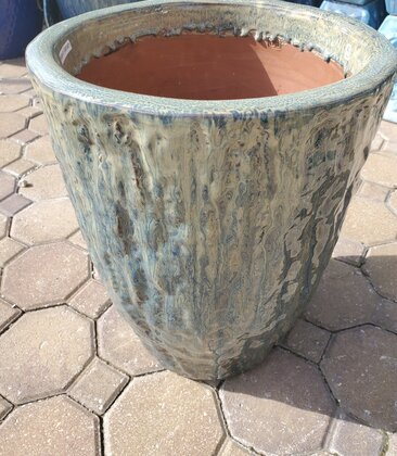 Premium Rocco Round Planter Large NC