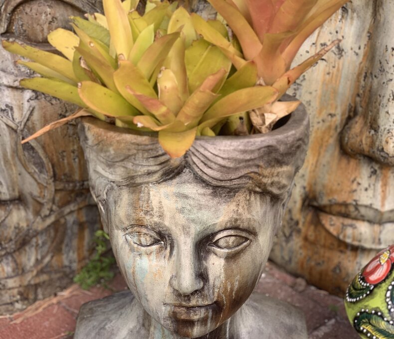 Planter Bust Mother Nature WS